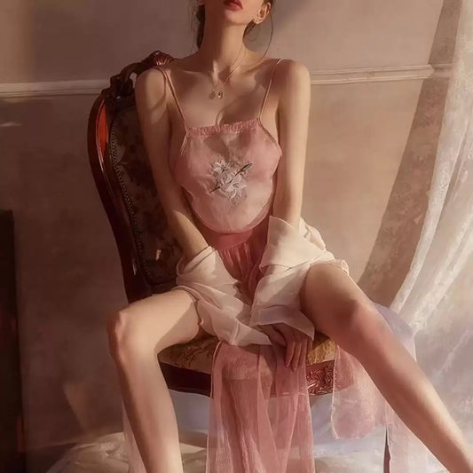 Cheongsam Lingerie & Sexy Qipao Style Guide | Blesssafe
