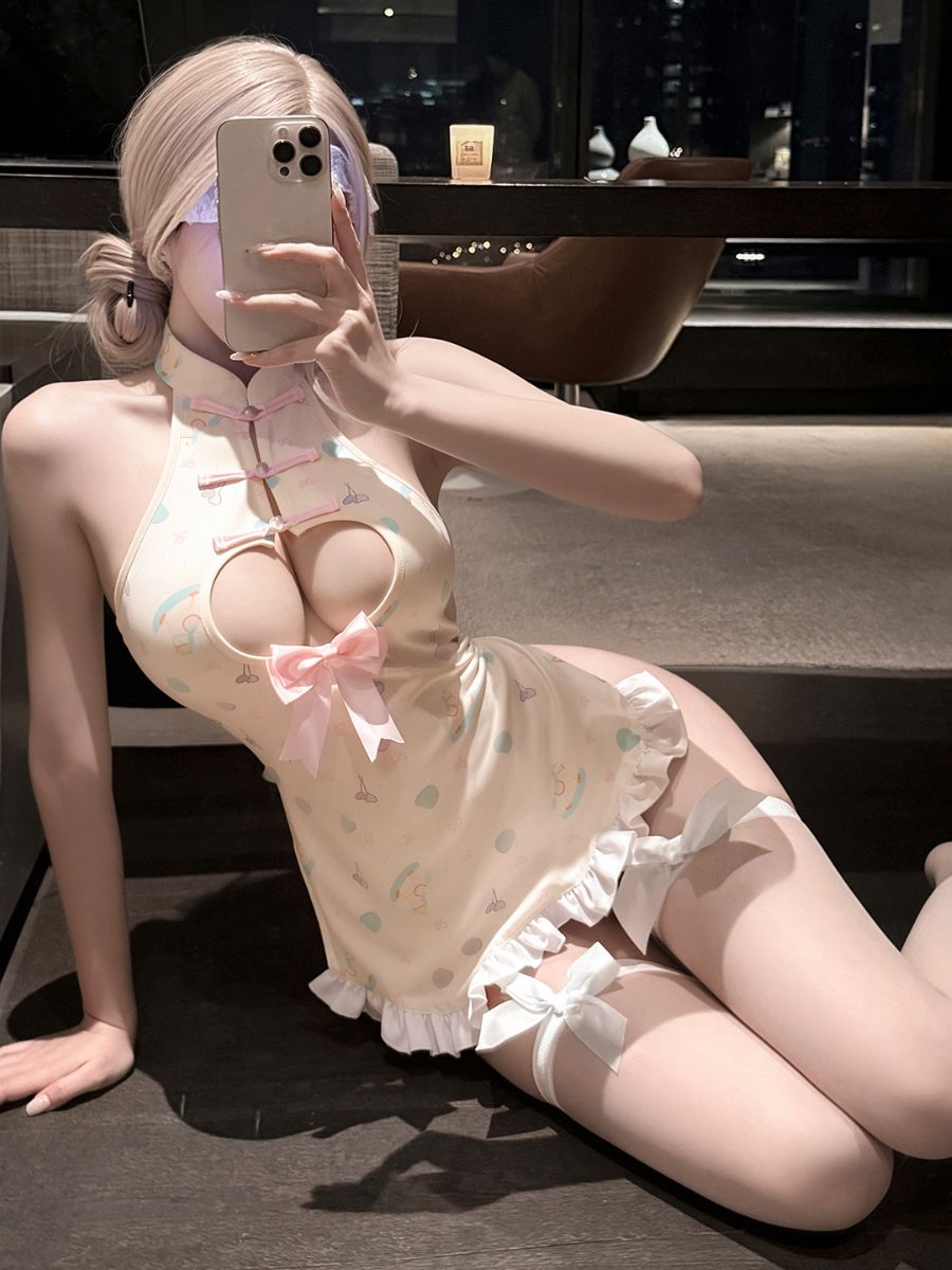 Heart Cut-out Cheongsam Dress - Sexy Keyhole Chinese Style Gown Blesssafe